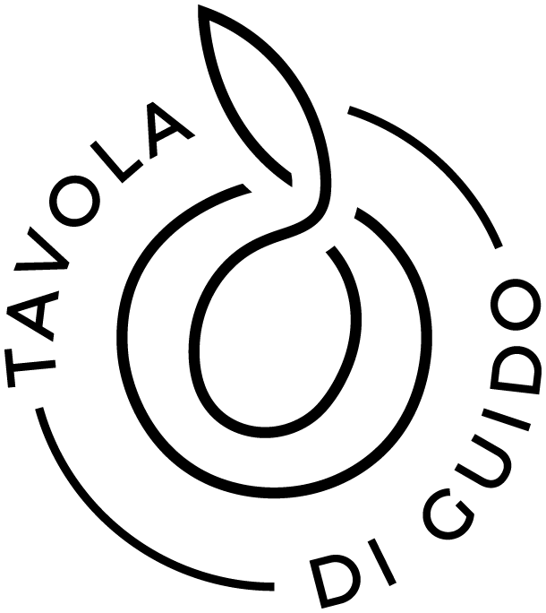 Tavola Round Logo Black