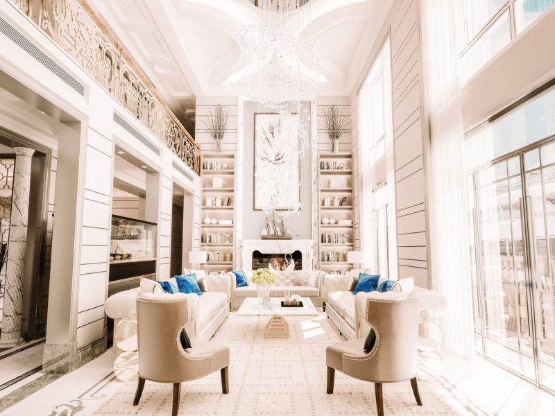 luxury-family-room-2024-11-25-21-52-27-utc